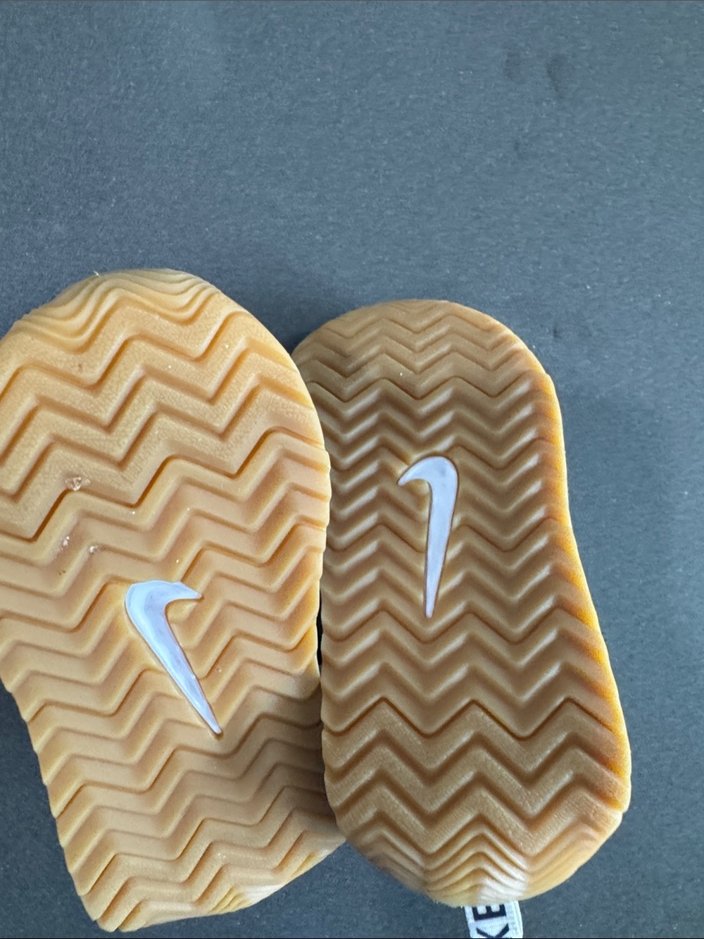 Nike Kids Sneakers Gum Sole with White Swoosh